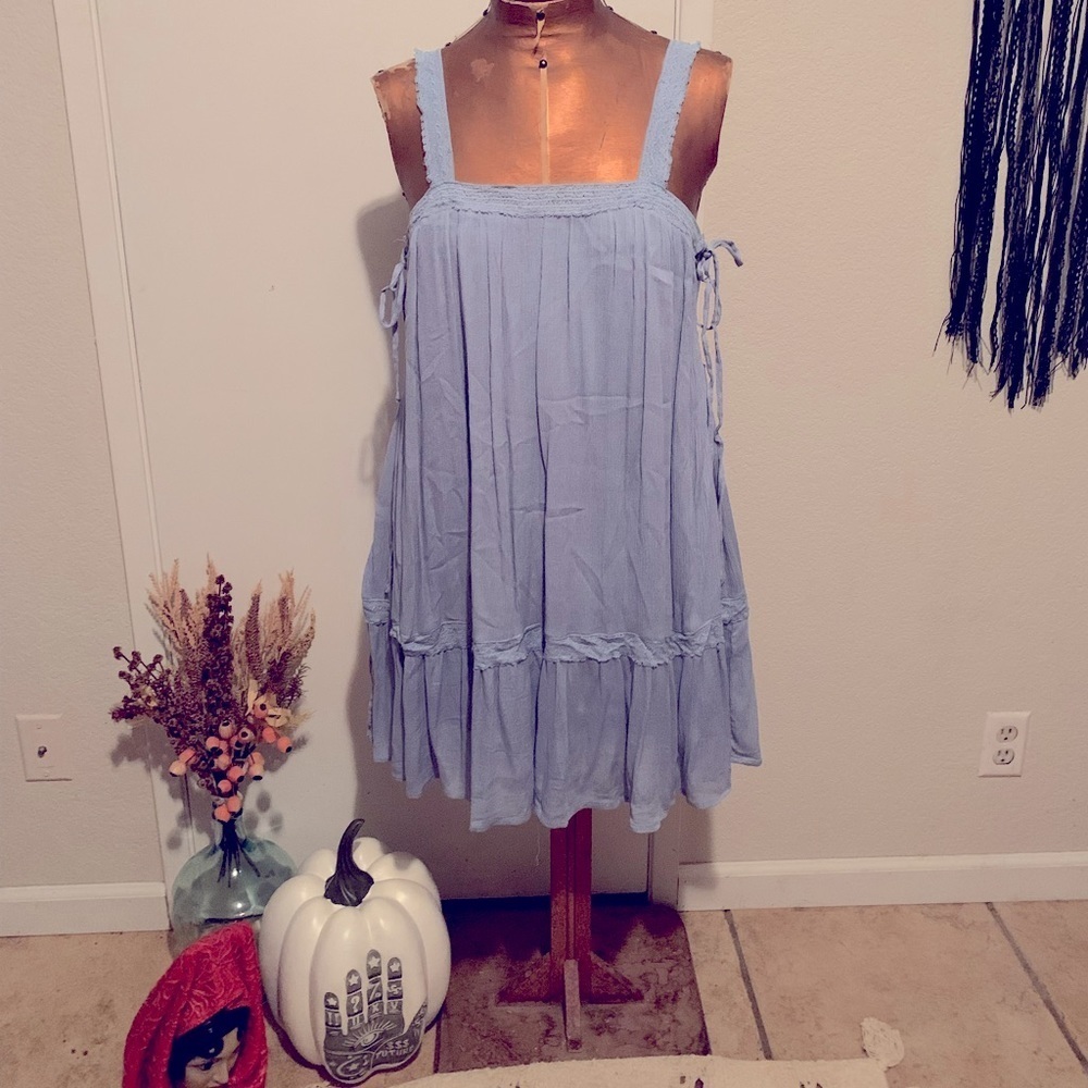 Gorgeous Baby blue knee high dress